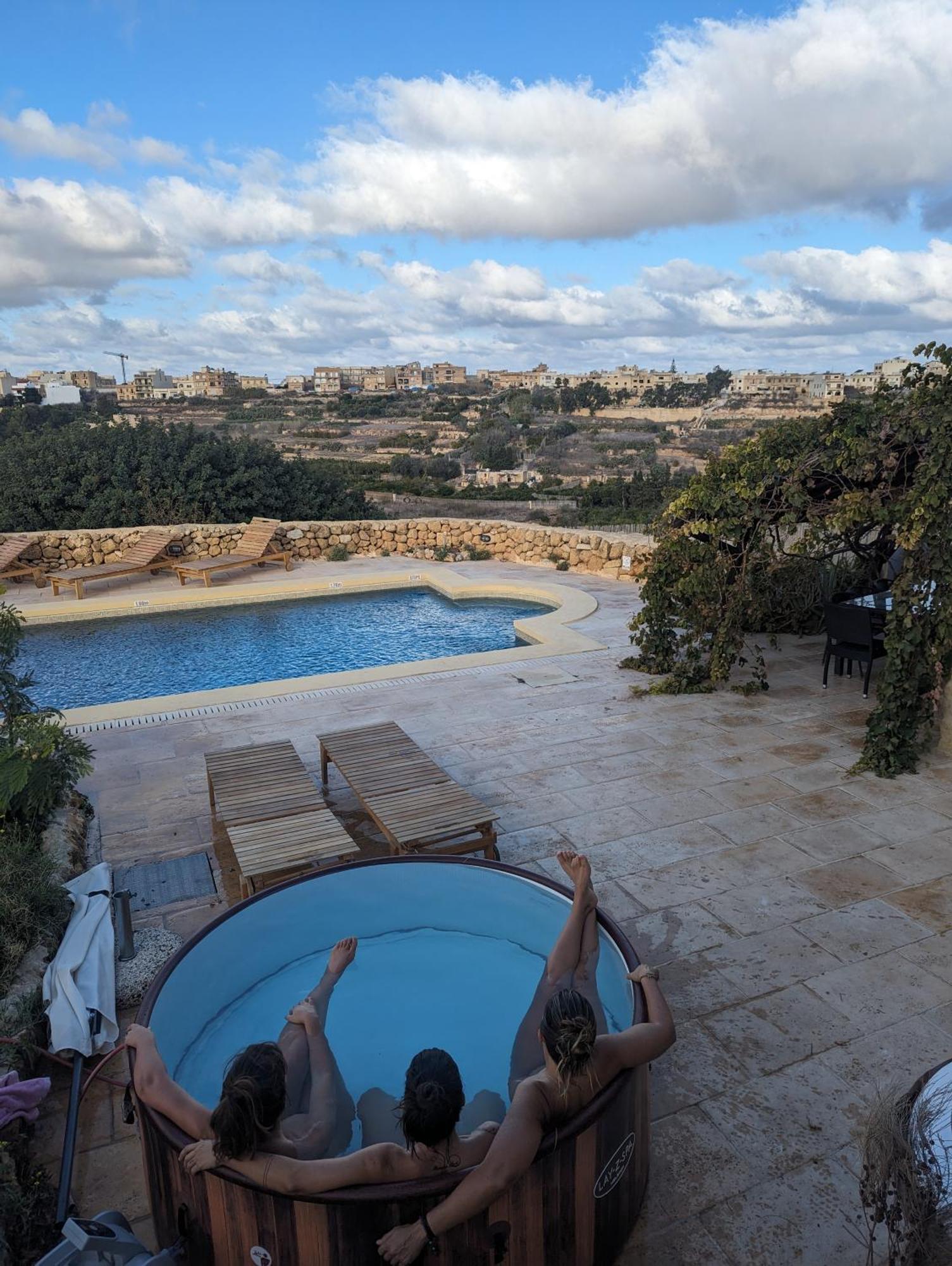 Dar Ix-Xemx Hotel Nadur ภายนอก รูปภาพ